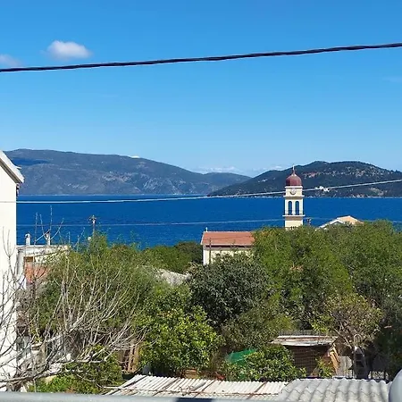 Angelo 4 Karavomylos